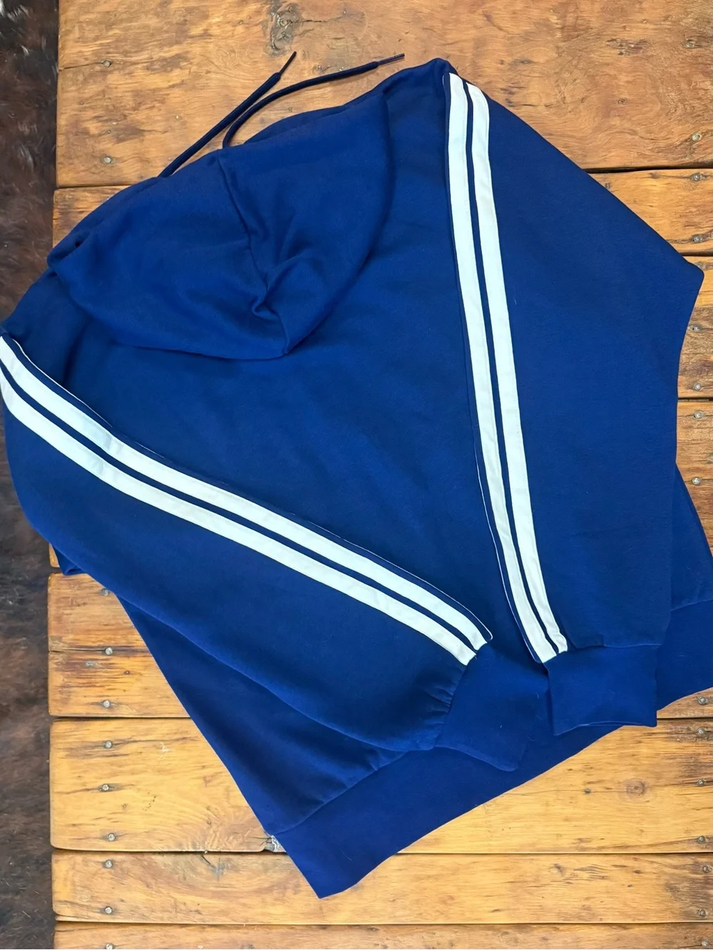 Adidas Essentials 3-stripe fleece zip-up hoodie. NWT